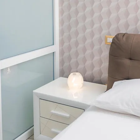 Apartment La Maison Chic 1 -